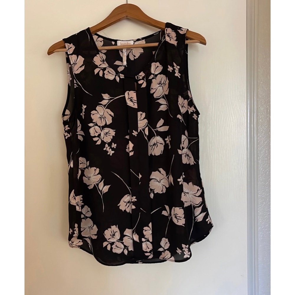 Black floral dressy tank